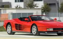 这辆超稀有的法拉利Testarossa Pininfarina Spider是为皇室建造的