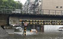 今年首个强对流预警发布 未来三天江南华南有暴雨大暴雨